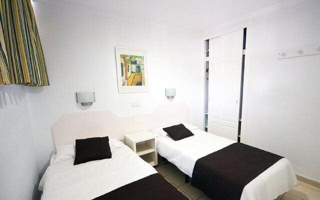 Apartamentos Arco Iris Apartments