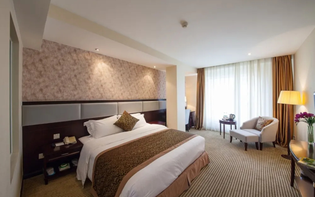 Very Nice Hotel