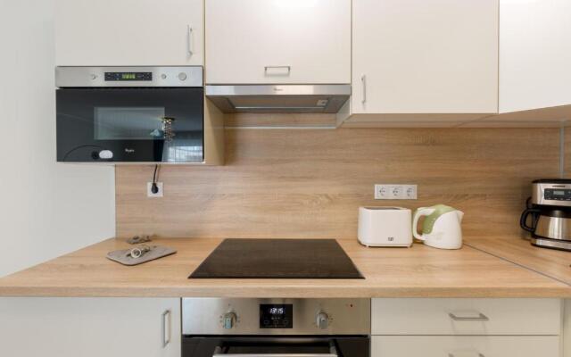 BUDAPEST DOWNTOWN Residences - AC,ELEVATOR,TERRACE