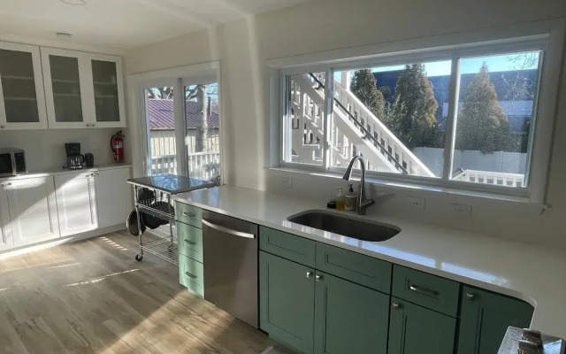 10 Braddock Somers Point