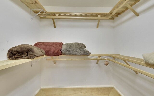 12 Ibis Holiday Home