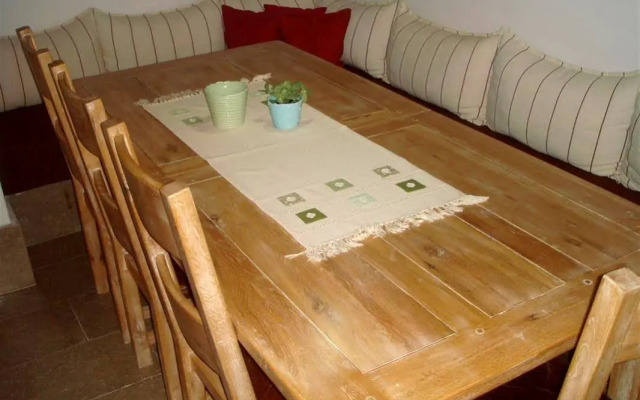 Eolya Guest House