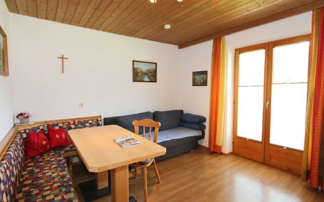 Cozy Apartment in Zell am Ziller With Balcony