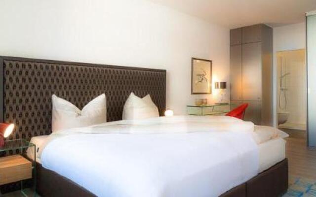 S22_57 Saltwater Suite