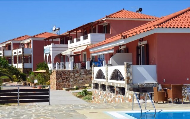 Saint George Hotel & Rooms