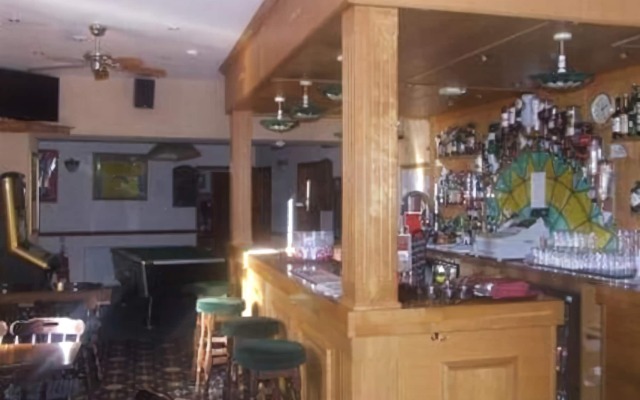 Hillside Hotel