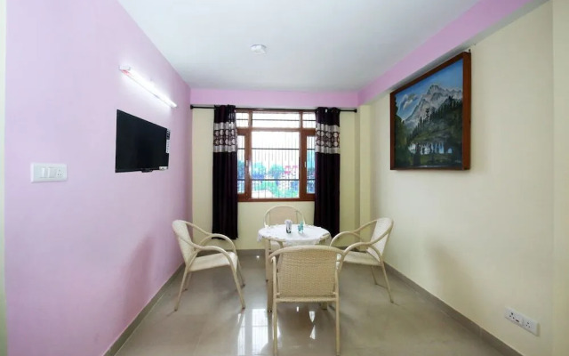 Somraj House by OYO Rooms