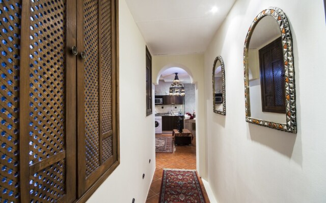 Alaia Holidays Apartments And Suite Caballero De Gracia