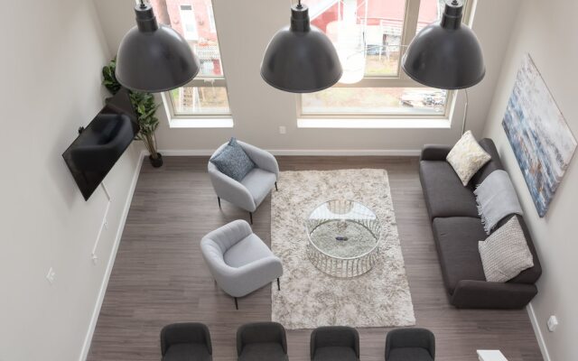 Center City Apartments by Barsala