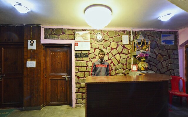 OYO 28187 Hotel Potala