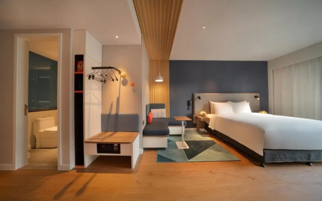 Holiday Inn Express Shanghai Huijin by IHG