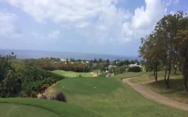 Paradise BDS - 3 B R Golf Villa at Rwml