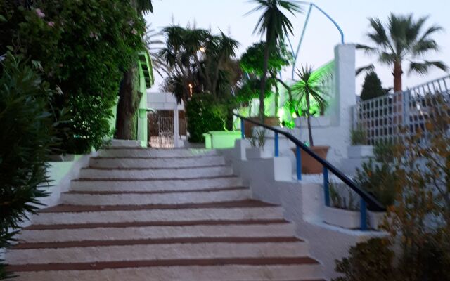 Ancla Beach Apartments