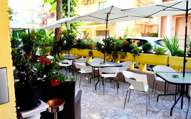 Hotel Cirene
