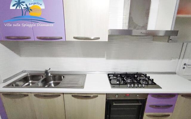 Villa sulla Spiaggia Diamante