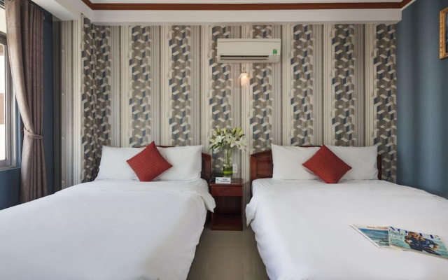 Thanh Long Hotel