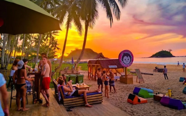 Mad Monkey Hostel Nacpan Beach - Adults Only