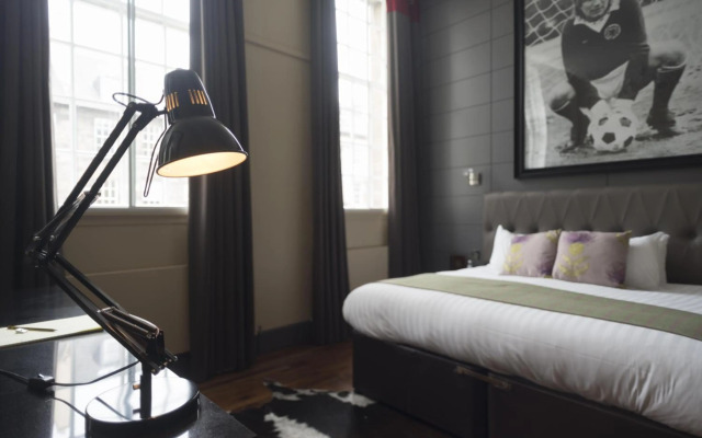 Angel's Share Hotel