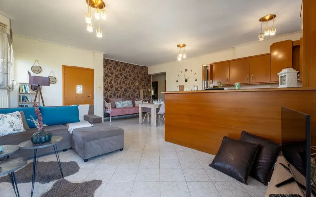 Estell s Sweet Luxury House