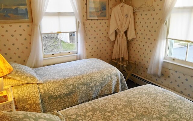 The Inn At The Shore