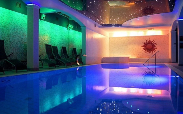 Villa Hoff Wellness & SPA Hotel