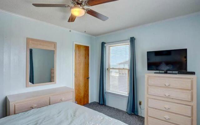 7150 - Almost South I