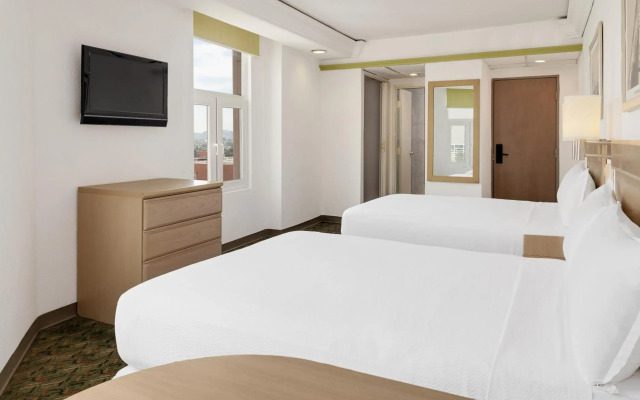 Hotel Monterrey Macroplaza