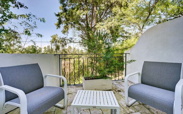 Logis Hotel Le Blason de Provence