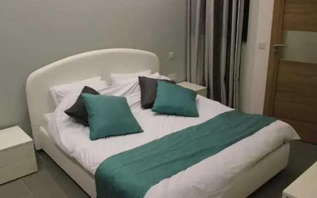 Depiro Point Apartment B6