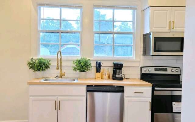 Renovated Urban Condos in Mid City