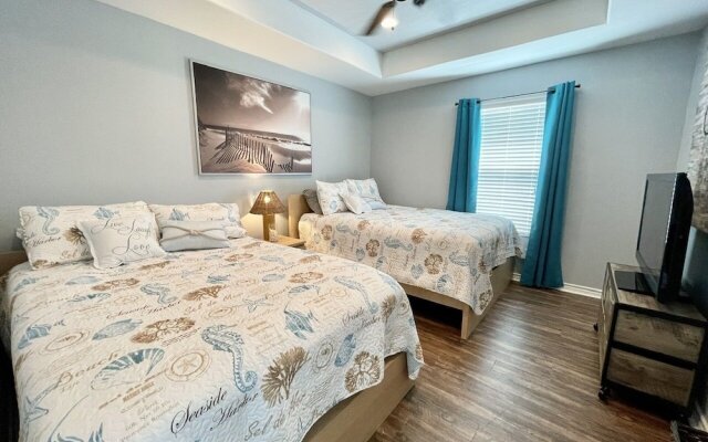 Mimosa Manor 3 Bedroom Home by Redawning