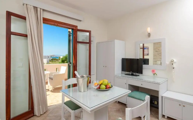 Plaka Hotel I