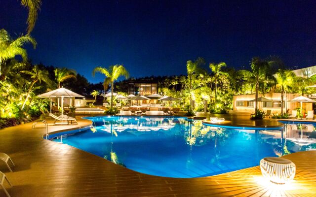 Phoenix Seagaia Ocean Tower