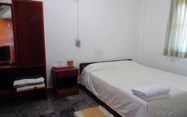 Heuan Lao Guesthouse