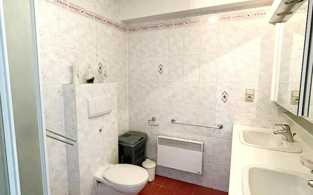 Apartment Near Epernay Square