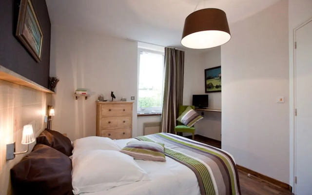 Hotel Logis Beauséjour