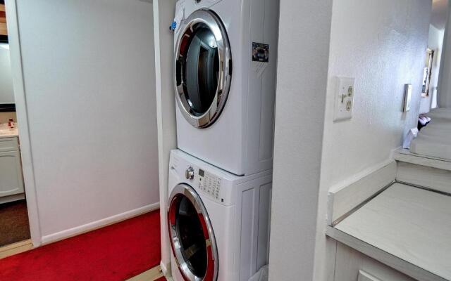 440 West Condos 1408N
