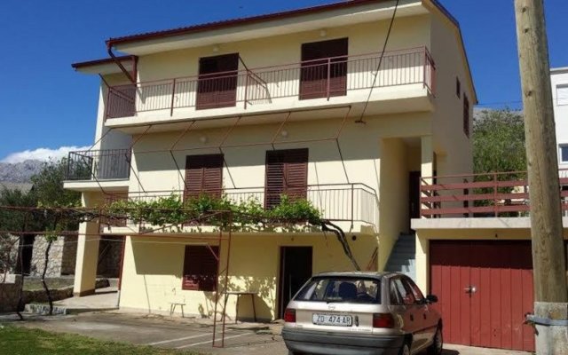 Apartment Sunny  - sea side terrace & parking: A2 Starigrad-Paklenica, Zadar riviera