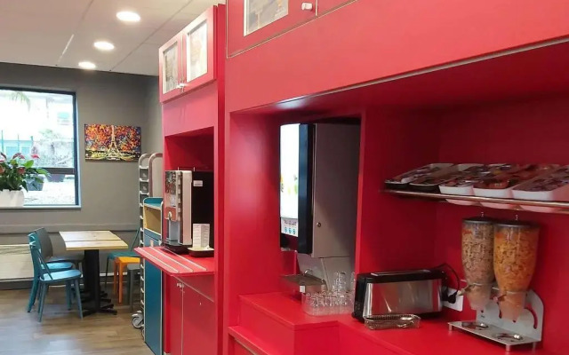 hotelF1 Paris Porte de Montreuil