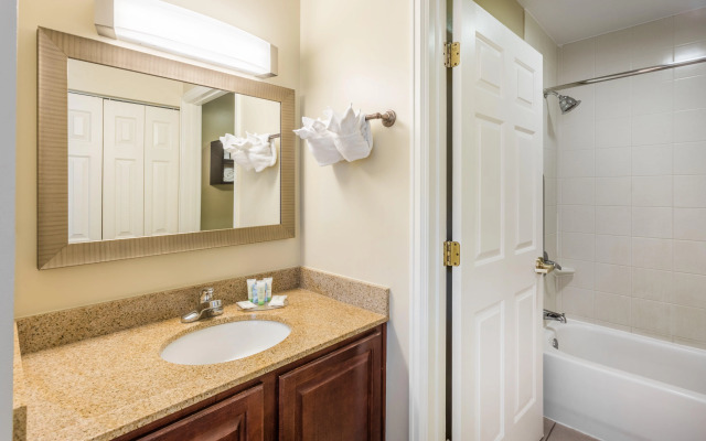 Staybridge Suites Savannah Historic District by IHG
