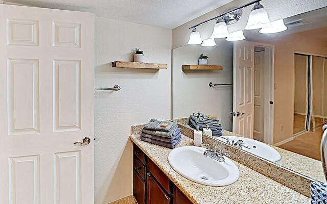 3600 Scottsdale - 2 Br Condo