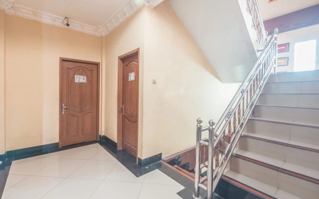Super OYO 1640 Fallinda Hotel