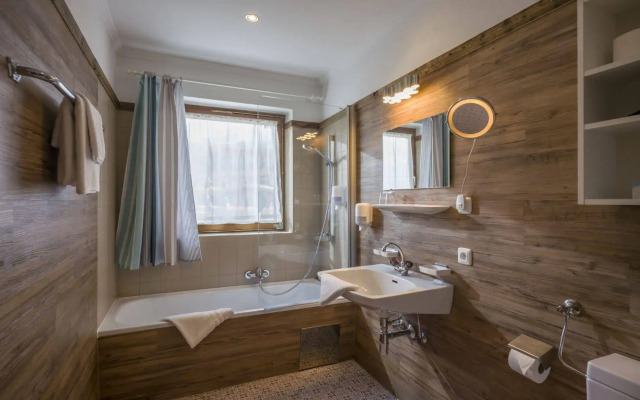 Flora - Das kleine Gartenhotel