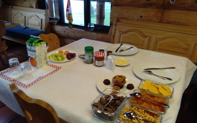 Cariboo Log Guest House