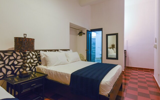 PH 19 Guesthouse Hotel in Gazcue