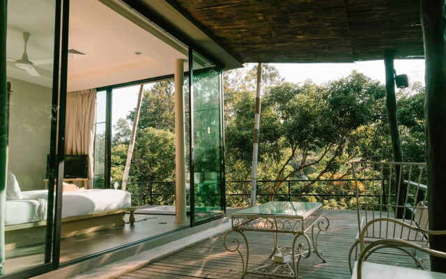 Canary Natural Resort