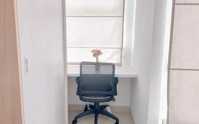 Cozy And Elegant Studio At Serpong Garden Apartment