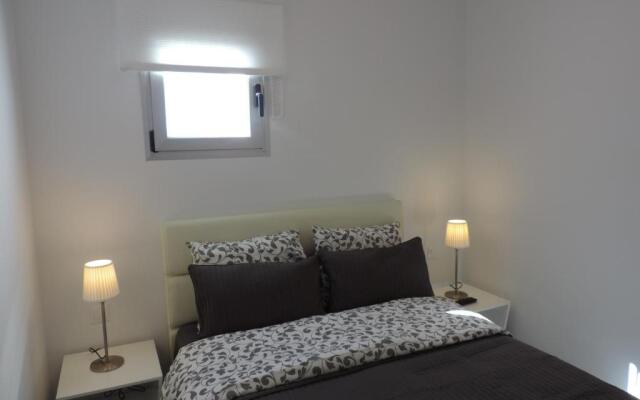 Los Gracioseros 209-2bed -1st Floor-A/C-UK TV-WiFi