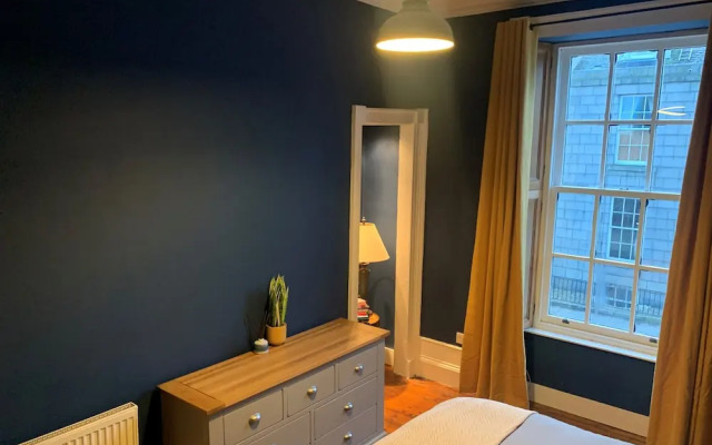 City Centre - 1 Bed - Sleeps 2 - Pet Friendly