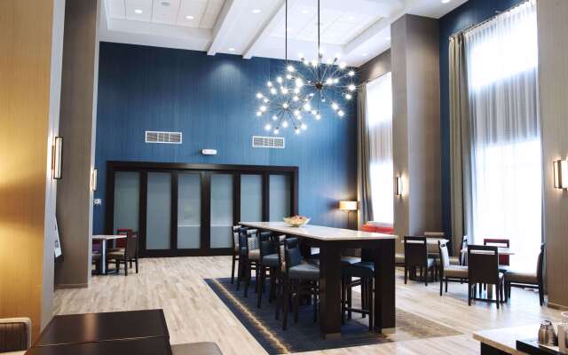 Hampton Inn & Suites Des Moines/Urbandale